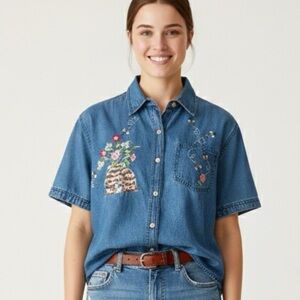 Vintage Honey Bee Hive Floral Embroidered Denim Shirt Cottagecore 90s Whimsy M